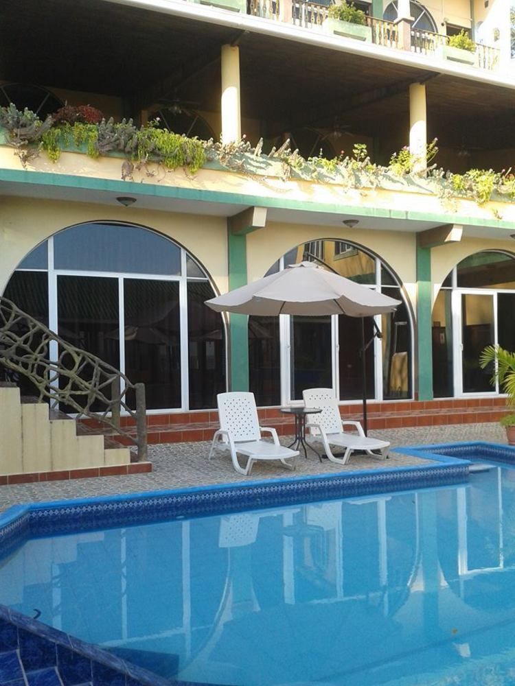 Hotel Ribiera Del Lago Peten Itza San Roman エクステリア 写真